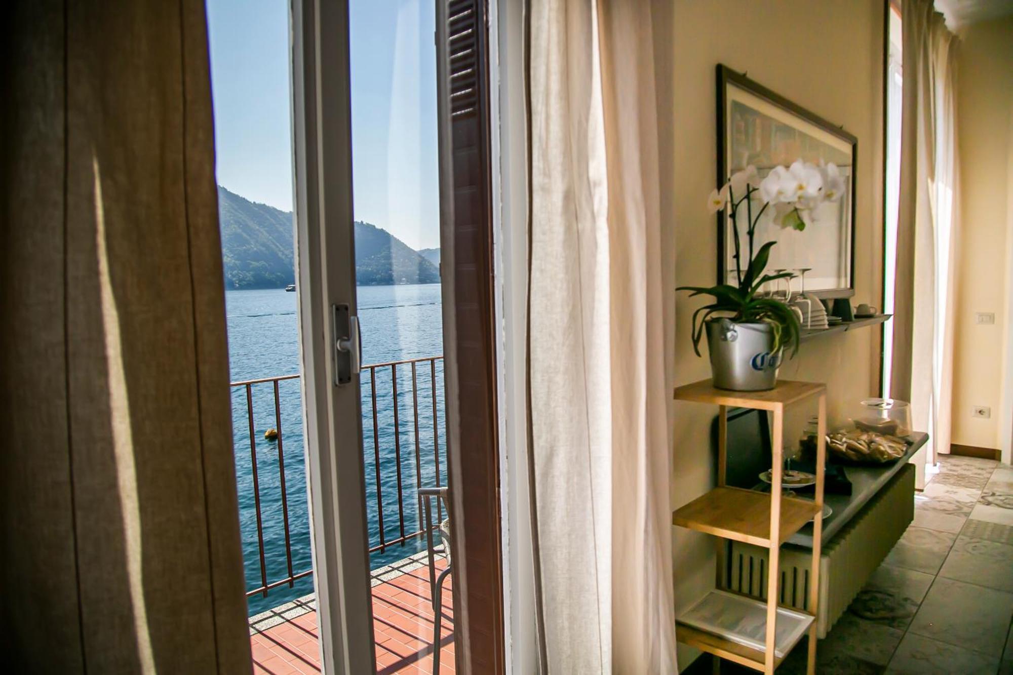 Hotel Darsena Di Riva Grande Moltrasio Exteriér fotografie